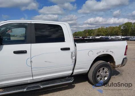 2024 Ram 2500 Big Horn 4X4 6'4 Box z USA, uszkodzony, nr VIN 3C6UR5DL3RG336508